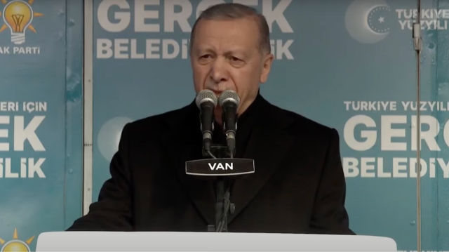 Cumhurbaşkanı Erdoğan Van'da konuşuyor